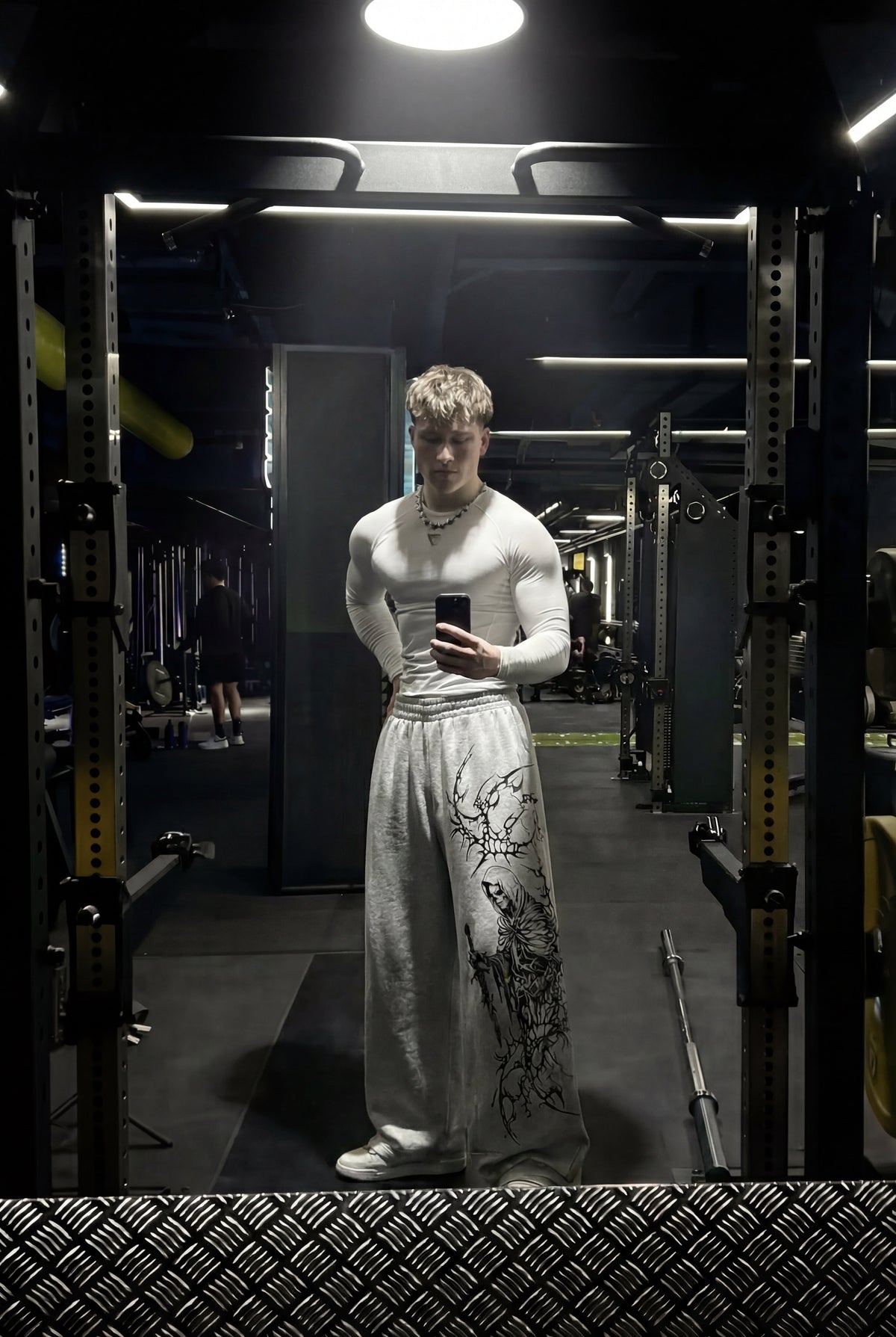 Best Baggy Gym Pants for Men: Comfort, Mobility & Style