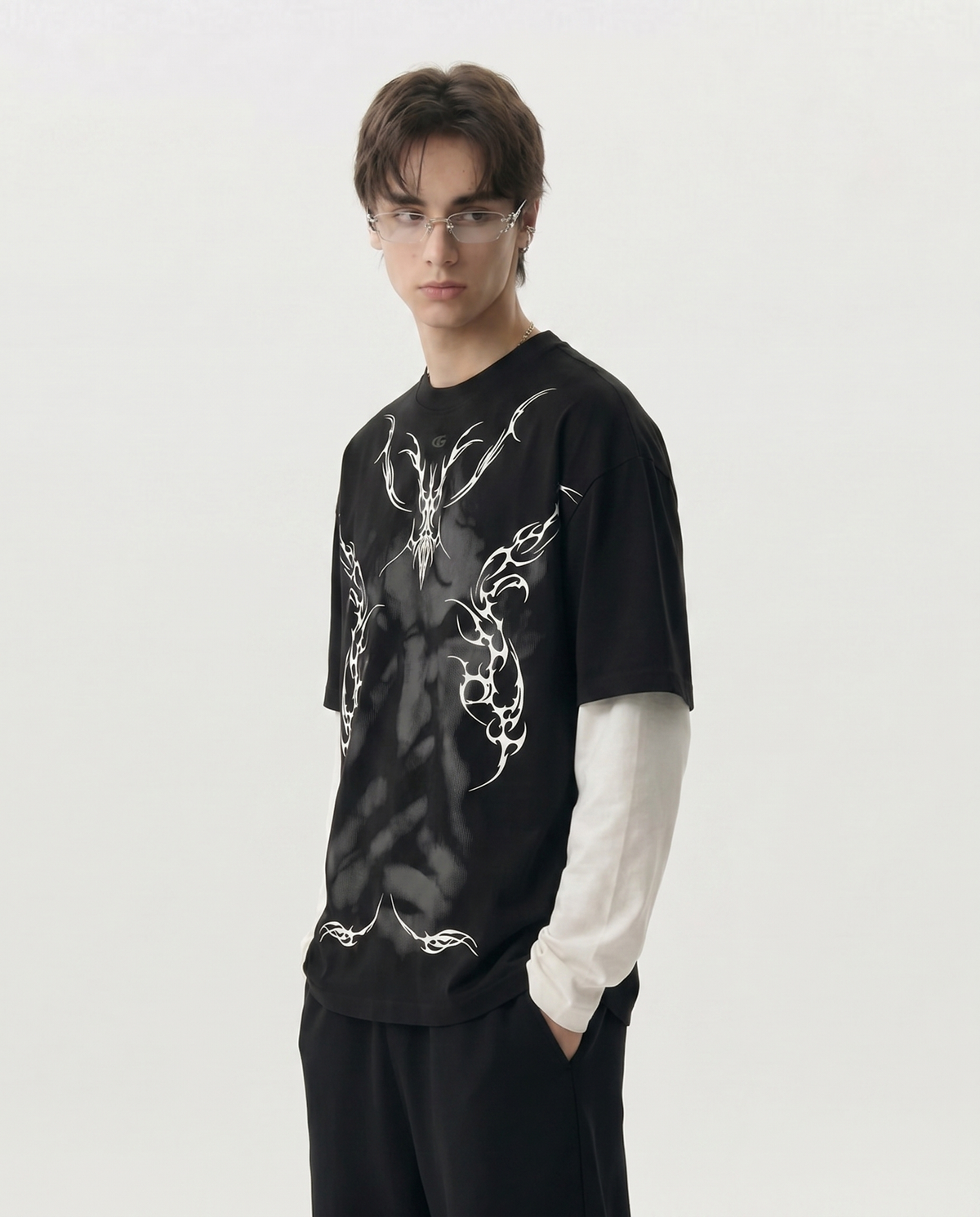 Oversized T-Shirt vs Regular T-Shirt: Which Is Right For You?