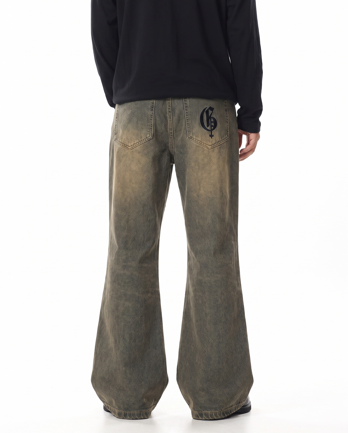 Baggy Jeans Outfit Ideas for Every Occasion.