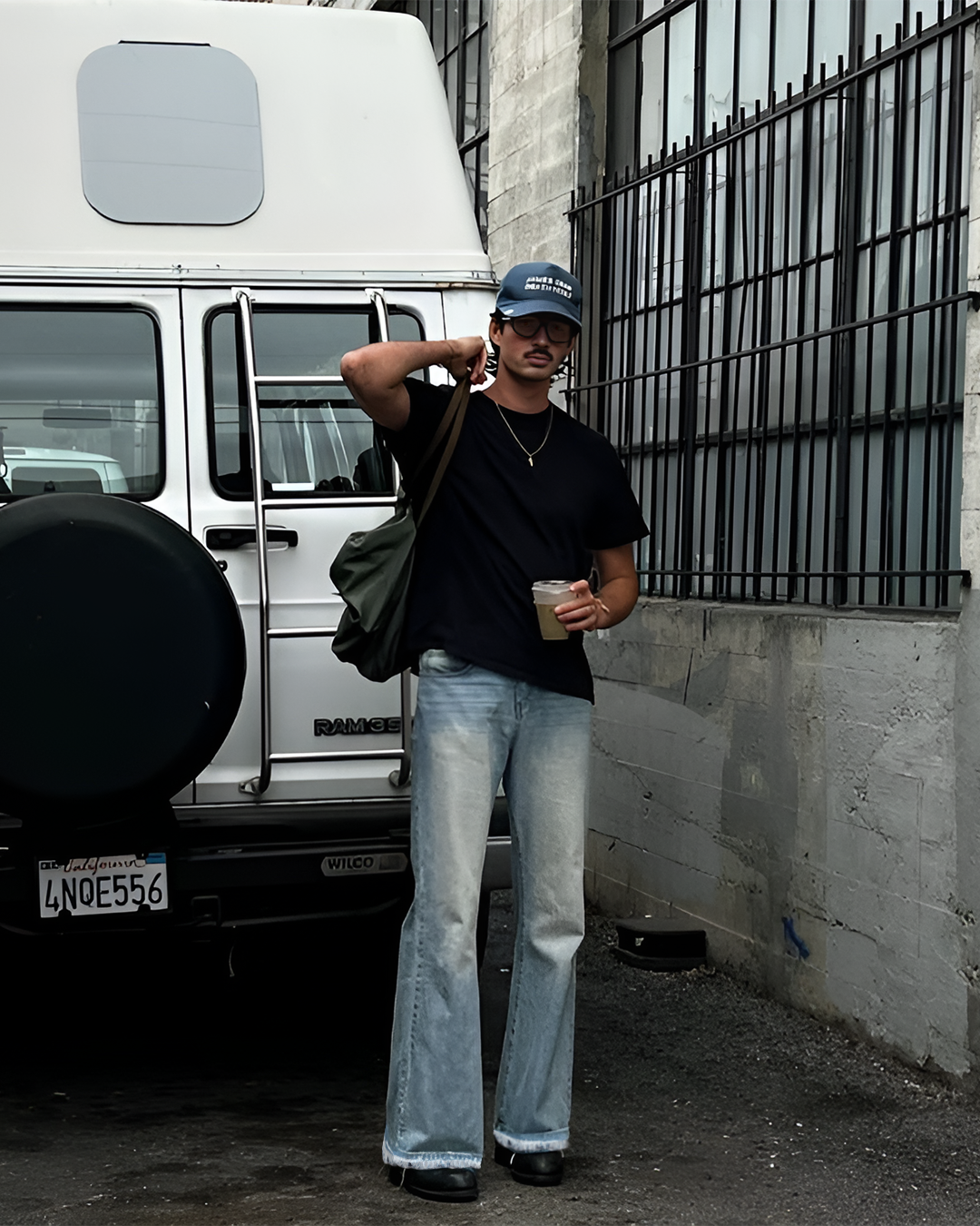 Mist Cloud Washed Baggy Bootcut Jeans