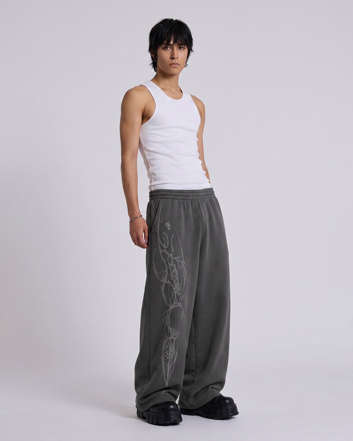 strix-dark-grey-unisex-straight-fit-baggy-pants-genrage-2