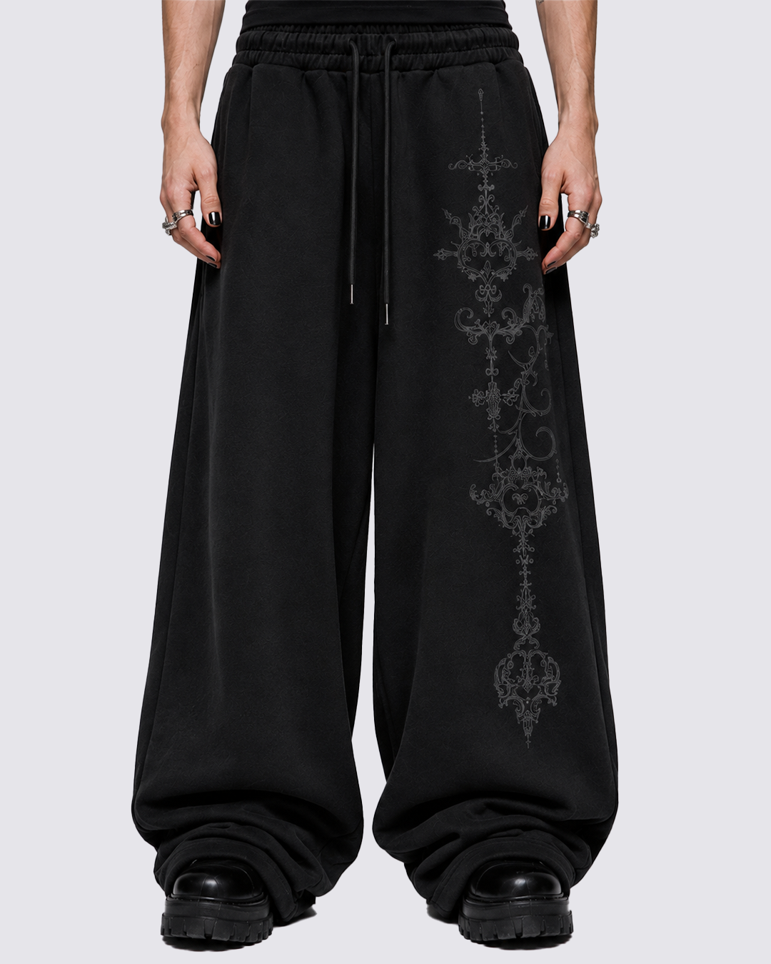 vigil-black-baggy-pants-genrage-5