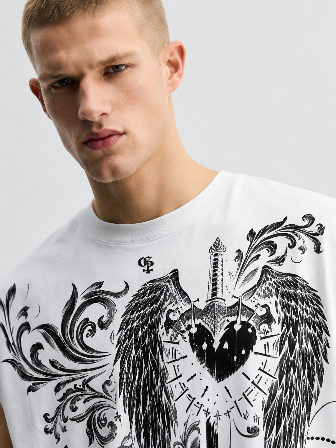 white-dagger-vest-genrage-5