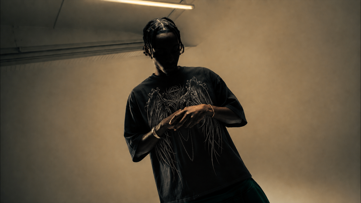 Oversized T-Shirts for Men - Why Boxy Fits Are Replacing Regular Tees in 2026