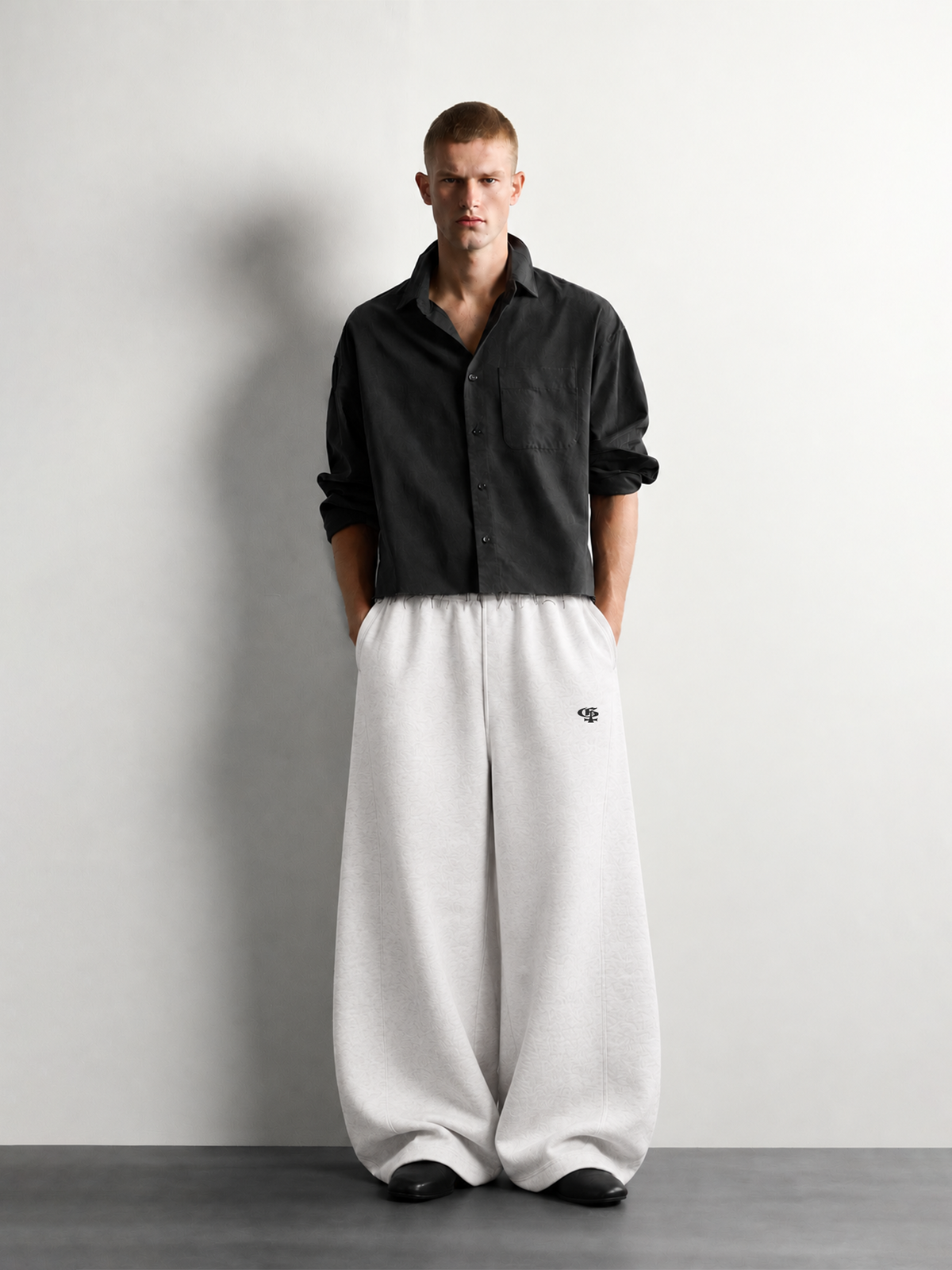 Genrage White Balloon Pants