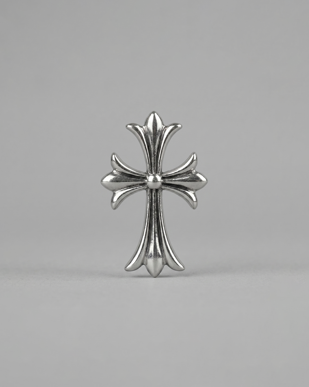 Ascend Genrage Charm Pendant