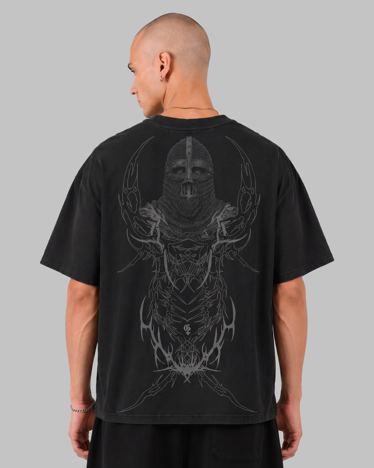 trooper-black-boxy-oversized-tshirt-genrage-4