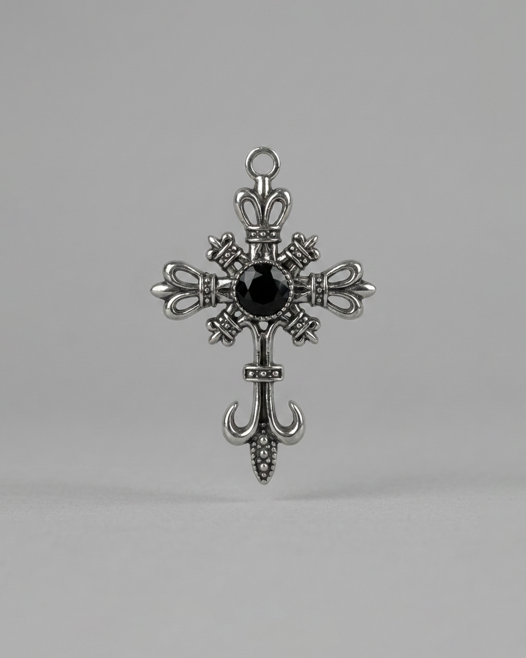 vile-genrage-charm-pendant-genrage-1